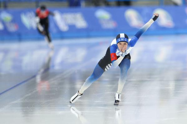 “十四冬”速度滑冰(公开组):名将再登顶